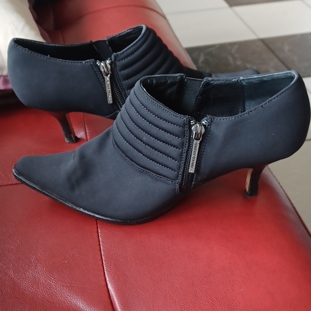 Donald J.Pliner LORT Shoe Boots, Black, Cloth, Quilted, 2" Heel